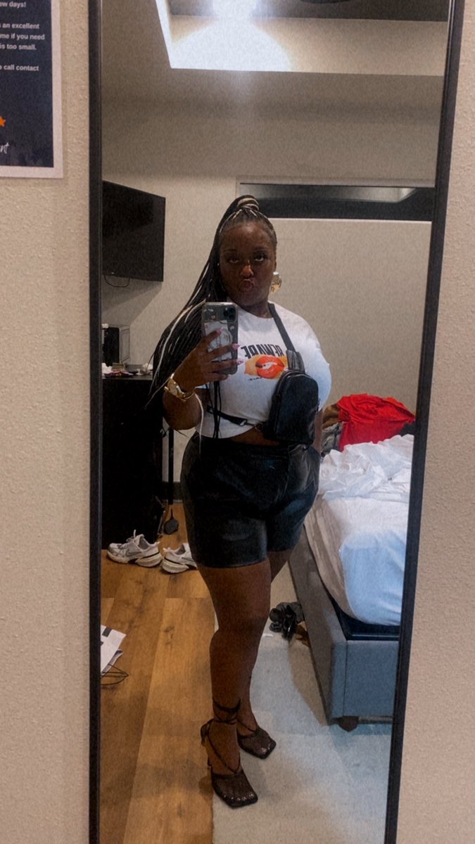 _091597's tweet photo. #houstonWeekend🤞🏾 https://t.co/LJGkHOkImb