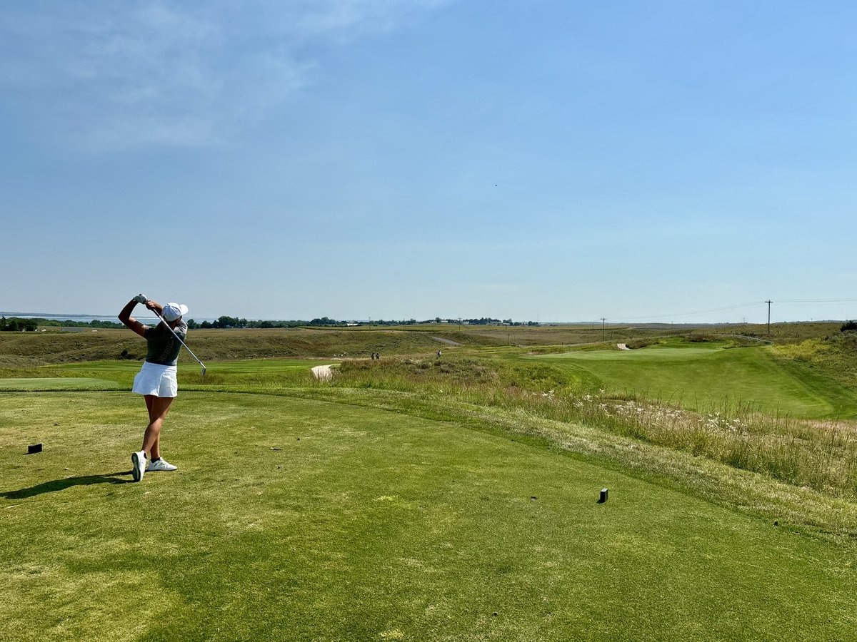 Live scoring link for today:  
scoreboard.clippd.com/tournament-lea…