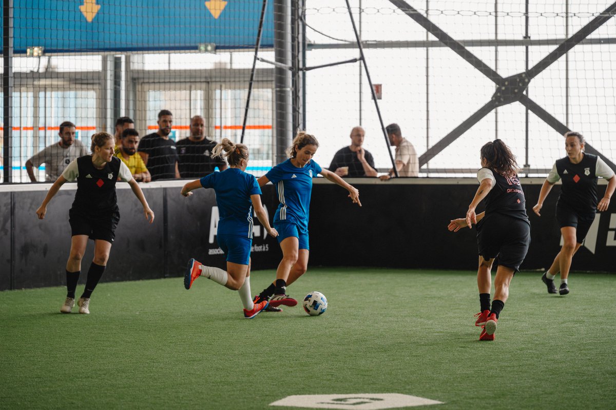 LE FIVE (@lefivefc) on Twitter photo RETOUR SUR L’ÉVÉNEMENT FOOT5 DE L’ANNÉE ! 🏆🇫🇷
Un plaisir d’avoir accueilli les meilleurs joueuses et joueurs français de foot5 au FIVE OL lors de la #Masterligue by <a href="/Anf5_off/">Anf5</a>  qui aura tenu toutes ses promesses ! 🥰 RETOUR SUR L’ÉVÉNEMENT FOOT5 DE L’ANNÉE ! 🏆🇫🇷
Un plaisir d’avoir accueilli les meilleurs joueuses et joueurs français de foot5 au FIVE OL lors de la #Masterligue by <a href="/Anf5_off/">Anf5</a>  qui aura tenu toutes ses promesses ! 🥰