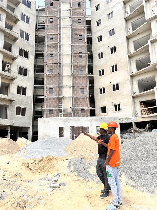NimbleCasa's tweet photo. Mondays are for site inspections๐
Today we were at this off-plan property which is about to be the next hottest cake on the block ๐ฅ
Can you guess where it is located?
More details coming soon ๐๐
#nimblecasa #siteinspection #realestatelagos #lagosproperties #offplanproperty https://t.co/yDXLz97kLV