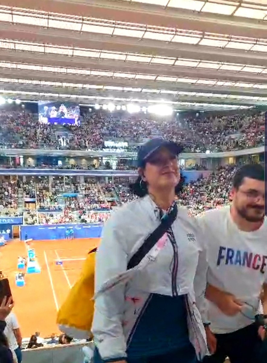 Des #JeuxParalympiques2024 et une Equipe de 🇨🇵 en tennis fauteuil accessibles, inclusifs et ouverts à tous. Merci de tout cœur au capitaine Yannick Noah, pour ses qualités humaines exceptionnelles et rares !

#WheelchairTennis <a href="/Paris2024/">Paris 2024</a> 
#RolandGarros