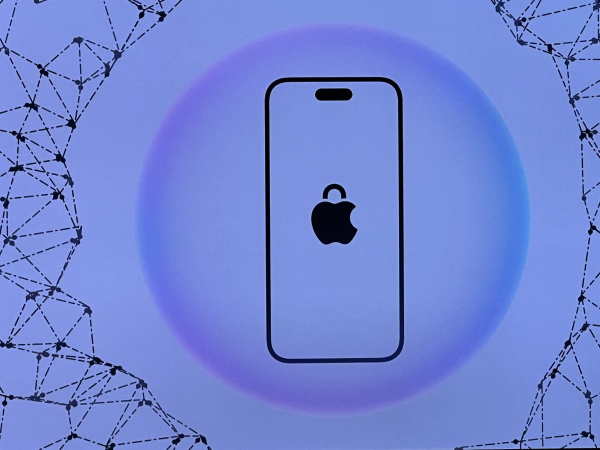 ENITECHmedia's tweet photo. Apple unveils iPhone 16 
with action button and AI built in
and private cloud for your AI task.

This is huge! https://t.co/yWlUcFgCbZ