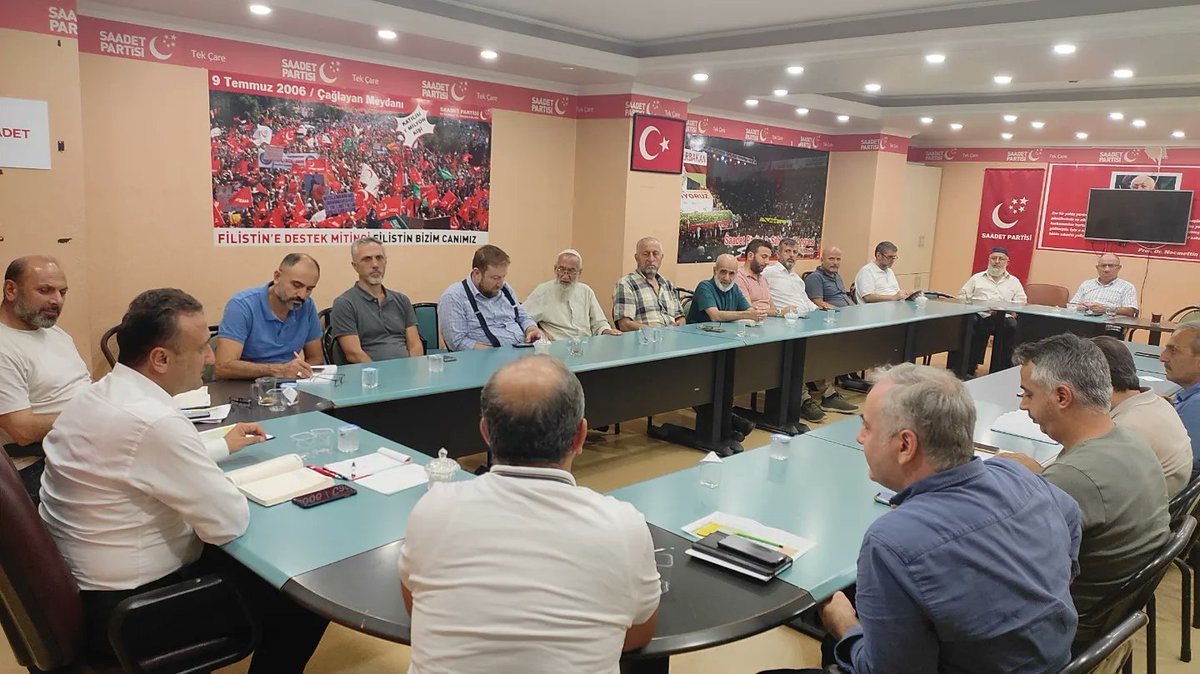 İlçe Yönetim Kurulu Toplantımız İlçe Başkanımız Av. Yakup KASIMAY Başkanlığında devam ediyor. 

#Ümraniye
#İstanbul