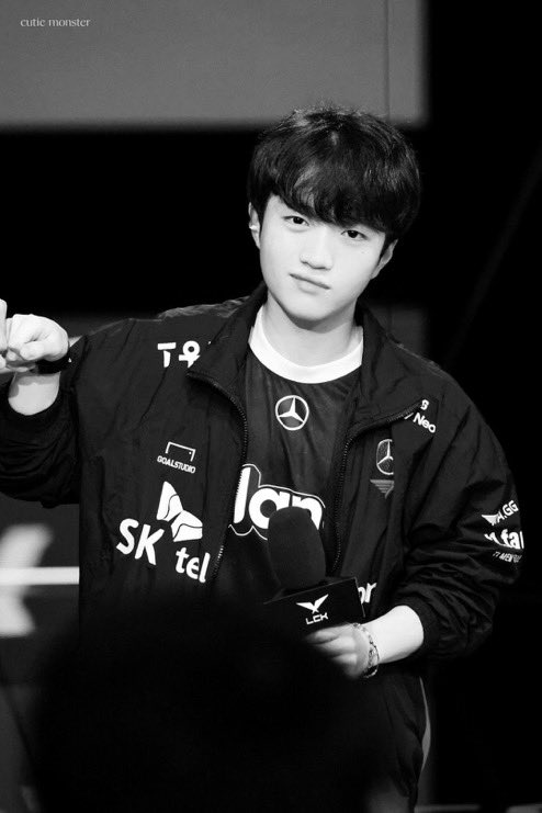 nycbaserpg's tweet photo. 🗽 𝐖𝐄𝐋𝐂𝐎𝐌𝐄 𝐓𝐎...
⠀
 ⠀ ⠀ ⠀ ⠀           Ryu Minseok (e-sport) as
⠀
ࣼࣼ   Kim, Daniel | He-Him,
ࣼࣼ   14/10/2000,
ࣼࣼ   Upper East Side,
⠀ ⠀ ⠀ ⠀ ⃗  joueur professionnel Esport,
⠀
⠀ ⠀ ⠀ ⠀            @KDAN_NYC https://t.co/eoVe7hSvzL