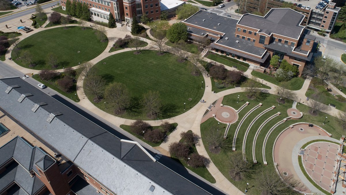 In recognition of Patriot Day, #Mizzou and the City of Columbia will hold a wreath-laying ceremony in Traditions Plaza to remember the lives lost on Sept. 11, 2001.

Learn more about the event ➡️ brnw.ch/21wMuYr
