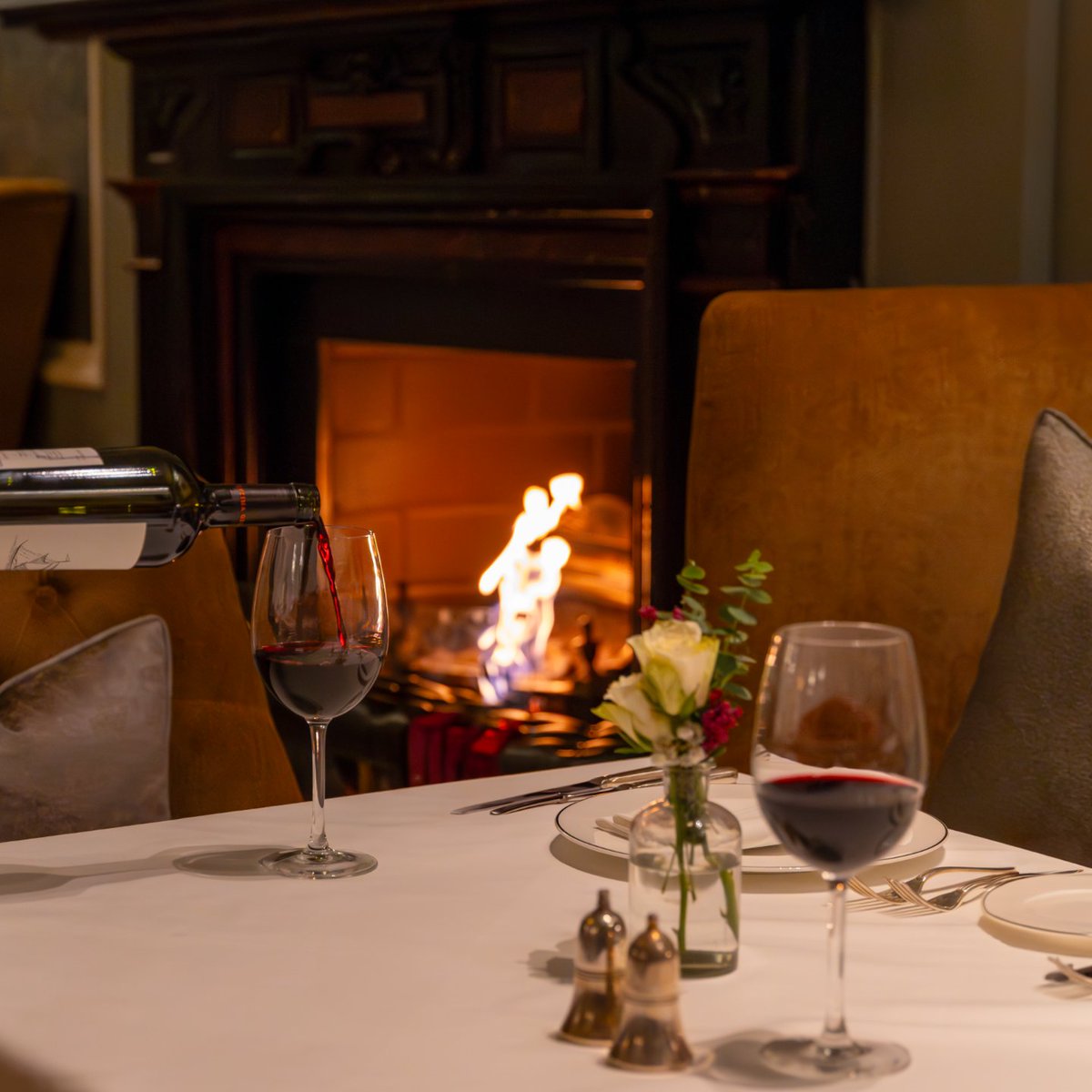 As the Autumn evenings settle in, The Reading Room is the perfect place to unwind. Cosy up with a glass of wine and a refined evening meal.

Plan your visit today.

#InterContinentalDublin
brnw.ch/21wMuYJ