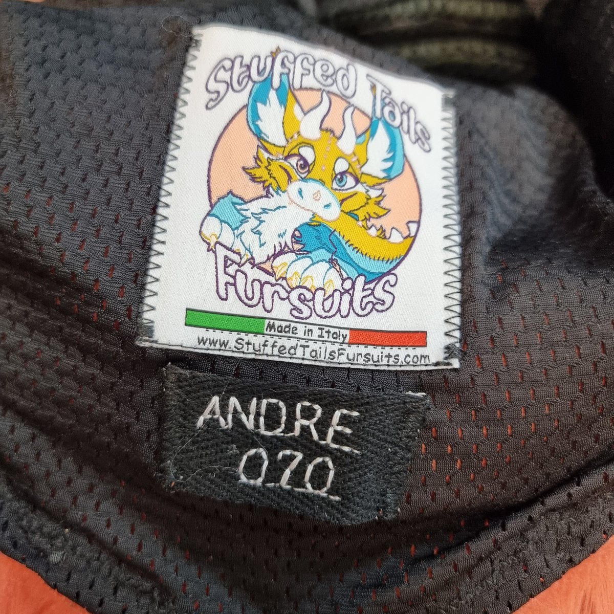 StuffedTailsFur's tweet image. #070✨️