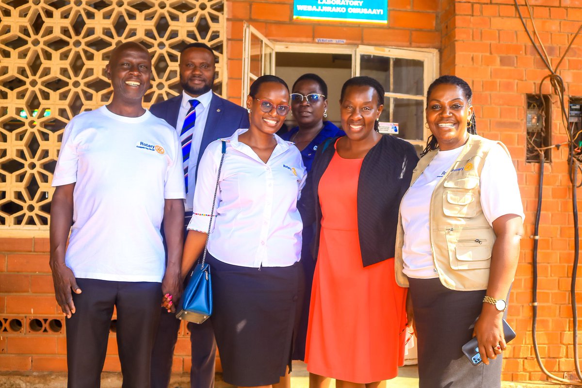 kampalaDaybreak's tweet photo. Exciting news! π Our club is now qualified 2 apply 4 global grants after submitting all required documents! Congratulations 2 our team 4 their hard work and dedication. Let's leverage this opportunity 2 make a greater impact! #GlobalGrants #KampalaDayBreak #ImpactThroughService https://t.co/78g16sBFBo