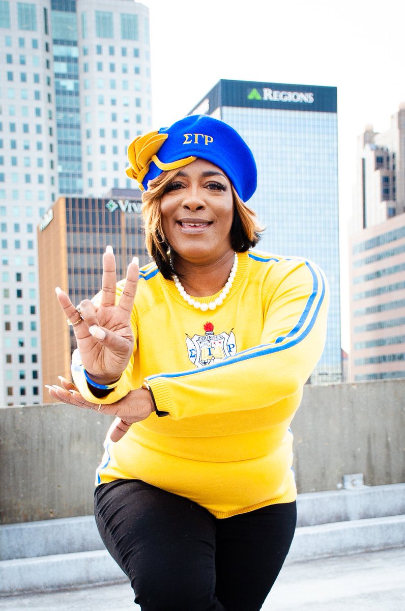 #LLBaΣesLoaded 🤞🏿💙💛 tweet media