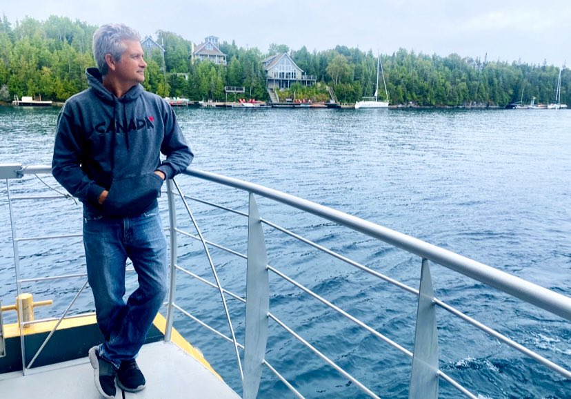 CoolCanuckCorp's tweet photo. What getaway are you taking your Canada hoody on next? 🇨🇦 Comfort throughout the day, it’s that extra fall layer to bring with you. #coolcanuck #staywarmstaycool #canadahoody #fall #canadianmadeclothing #canadian #favouritehoody 
https://t.co/AdG4NSxXCE
https://t.co/Bp4x1L76ye https://t.co/3zvWzhIWOv