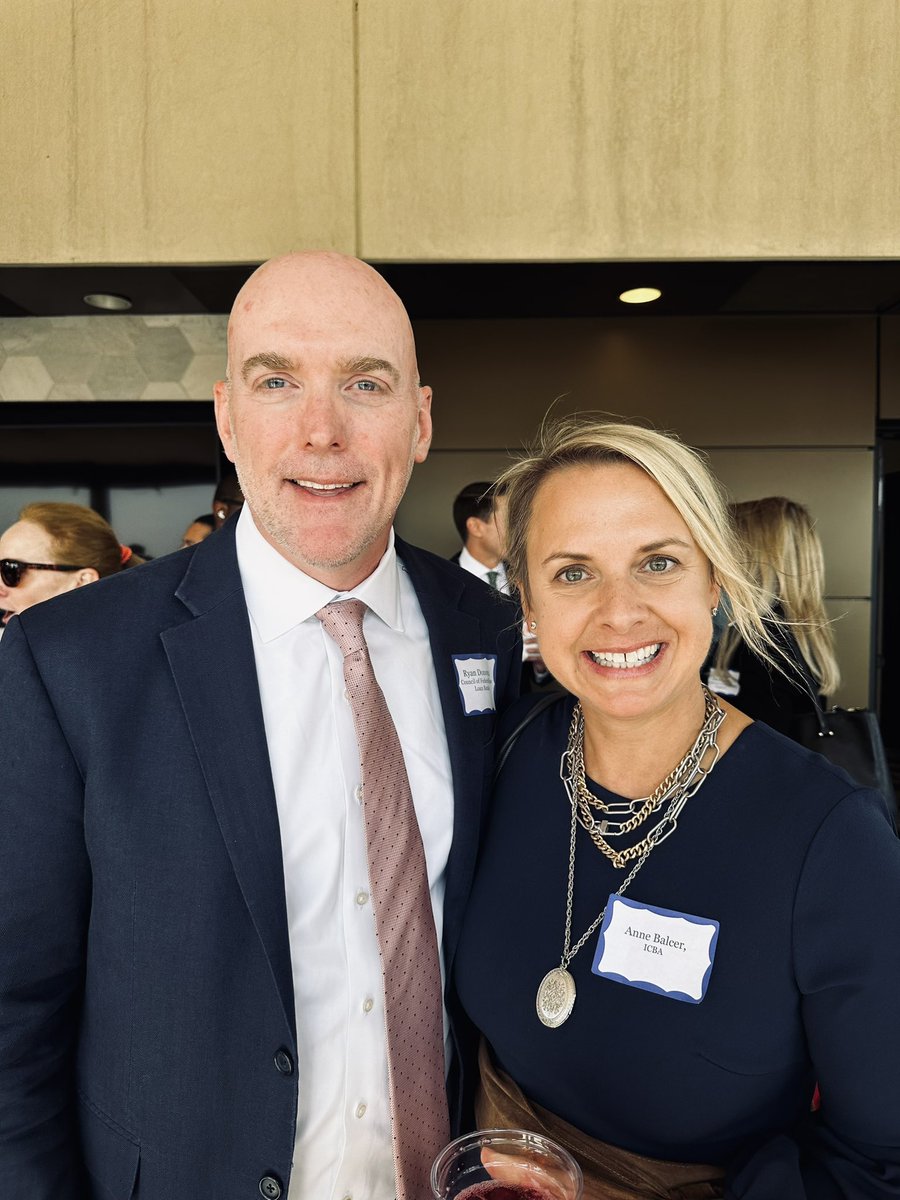 balcer_anne's tweet photo. I enjoyed catching up with Ryan Donovan this afternoon. Now more than ever we need to work together to ensure that #communitybanks continue to have access to liquidity through the #FHLB system! This critical source of funds keeps credit flowing to our nation’s homeowners and small businesses and must be preserved. @ICBA #FHLBanks @FHLBanksVoice