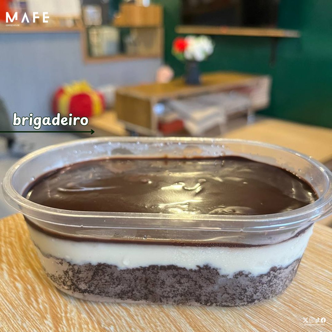 MAFECoffeeHouse's tweet photo. Brigadeiro Tub (three layers of moist, tender crumb, super chocolaty cake and a smooth, ooey-gooey fudgy brigadeiro frosting and filling) 🤎

Ube Cake with mini leche flan on top 

Available at MAFE Coffee House
Limited Stocks only! https://t.co/3SpL0HgKmq