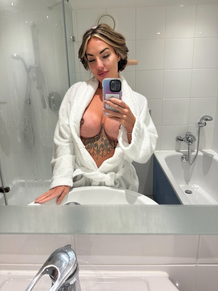 jess miller tweet media