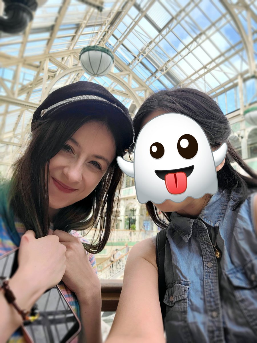 themusingowl's tweet photo. It’s my birthday lol. 🍰💕
I know today’s technically about me, but honestly, I’m just feeling so grateful for all of my friends! It’s them who make this day feel truly special, and I couldn’t imagine celebrating without each and every one of you! Love you guys!!! 🫰 https://t.co/bqc01WC5rH