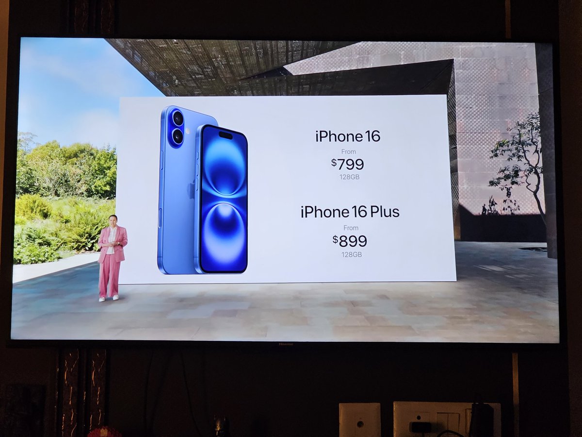 Still no 120 Hz and dedicated telephoto camera 😢 #iPhone16 #AppleEvent