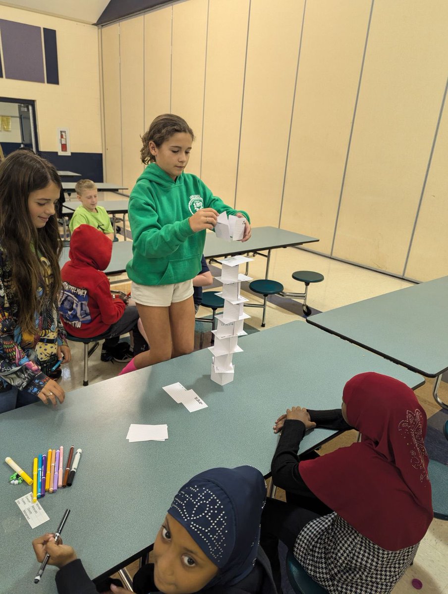 Holt Crossing IS tweet media