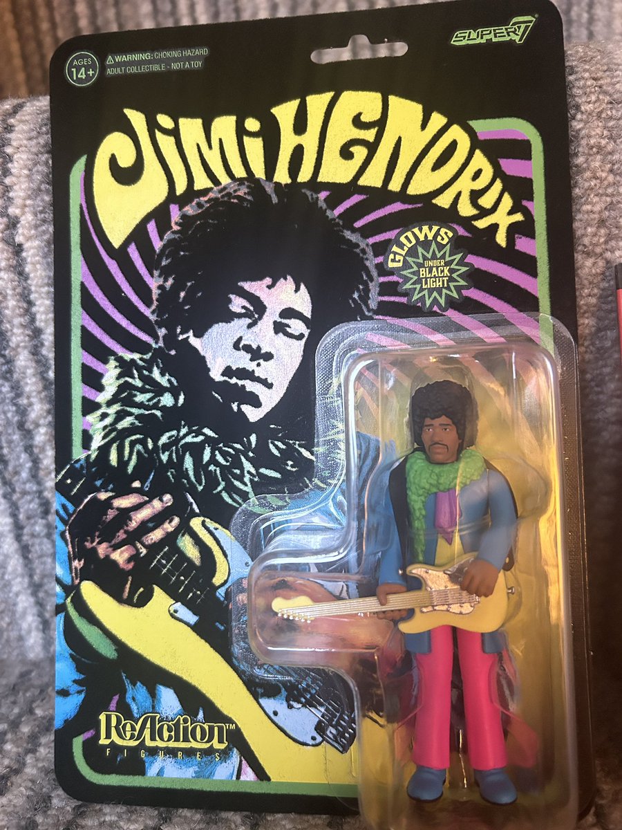 JPEGdesignprint's tweet image. #vinylcountdown #whitchurch #jimihendrix #collectible #figure #psychedelic #guitar #whitchurch #cheshire 🎸🤩✌🏼
