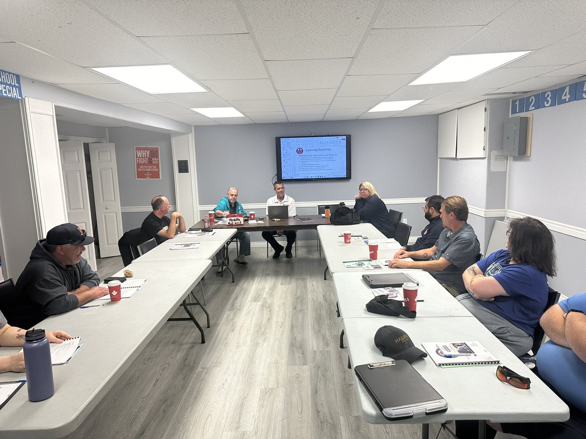 Thank you to <a href="/KenWilsonATUIVP/">Ken Wilson ATU IVP</a> for holding Shop Stewards training for
<a href="/ATU_508/">ATU Local 508</a> knowledge is power! <a href="/ATUComm/">ATU, Transit Union</a> <a href="/atu_canada/">ATU Canada</a>