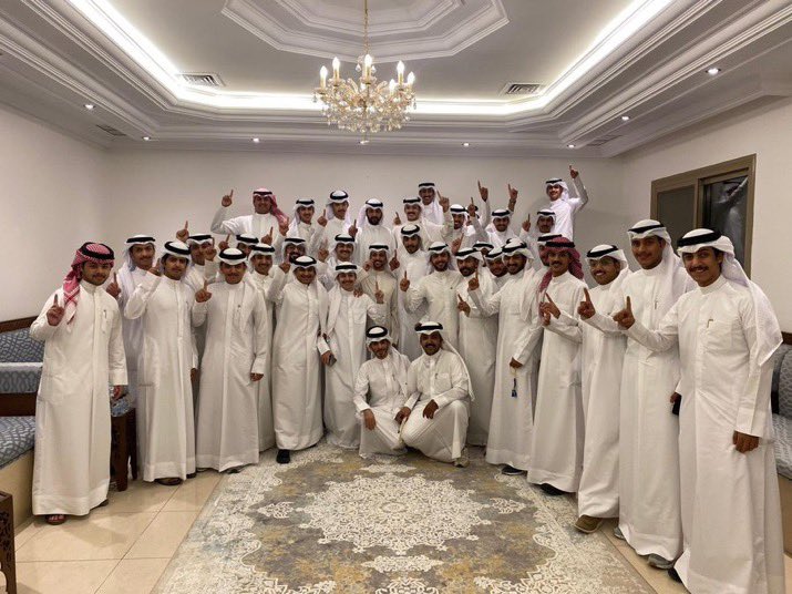 mubarakahmadq8's tweet photo. تشكيل المكتب التنسيقي لـ كليه التربية الاساسية 💛💙
والله ولي التوفيق .

#زحازيح_التربيه 
#paaet
#القائمه_المستقله💛💙 https://t.co/eQovsewtkr