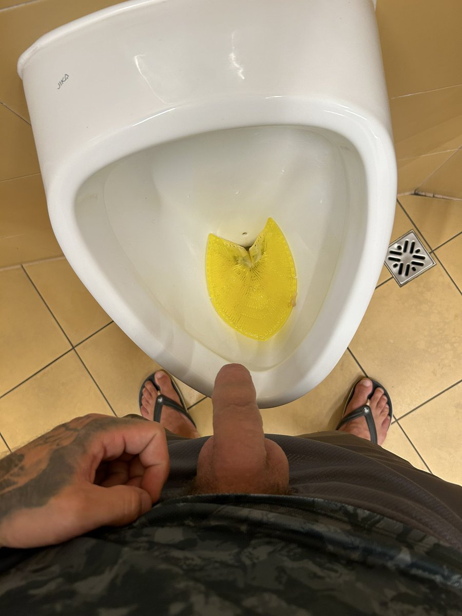 Cruising 😏 onlyfans.com/lexxyroyal