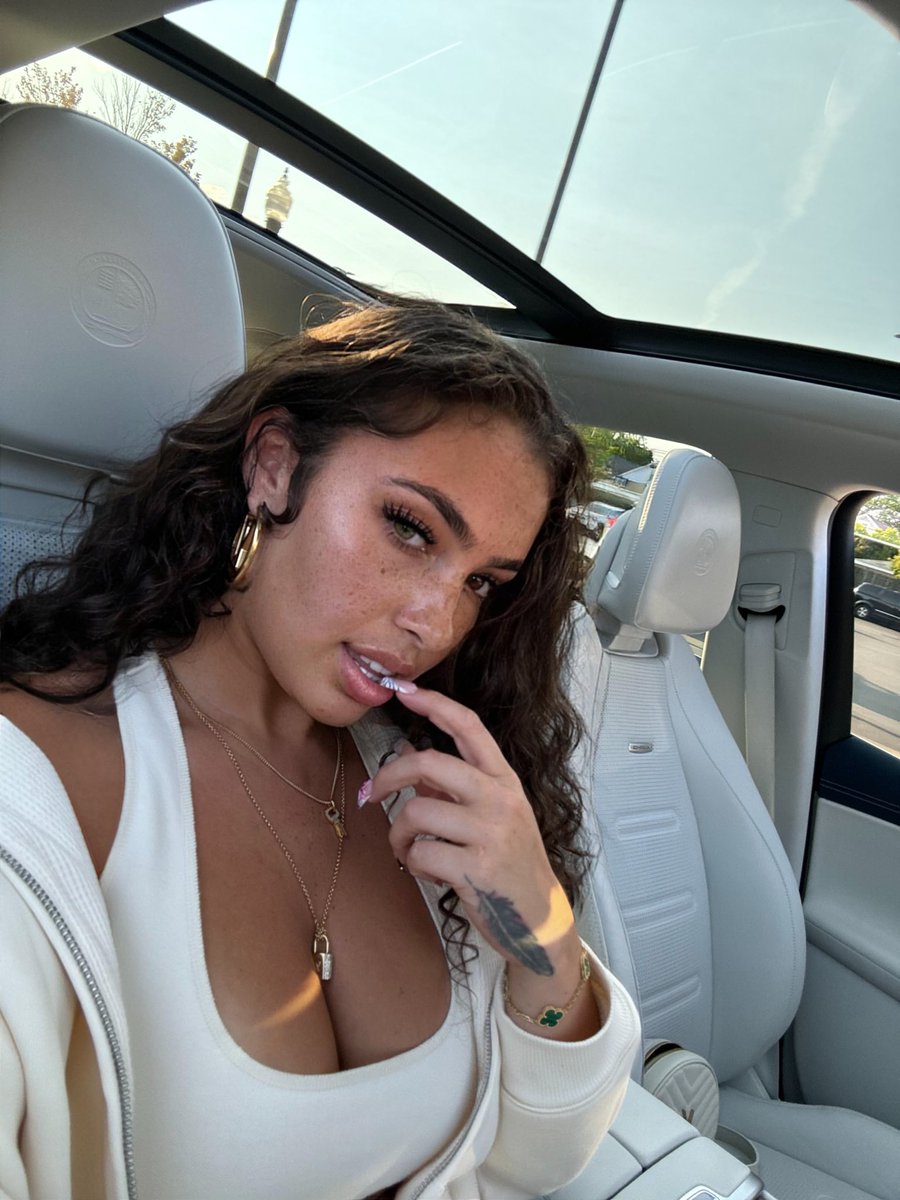 ash_kaashh's tweet image. 