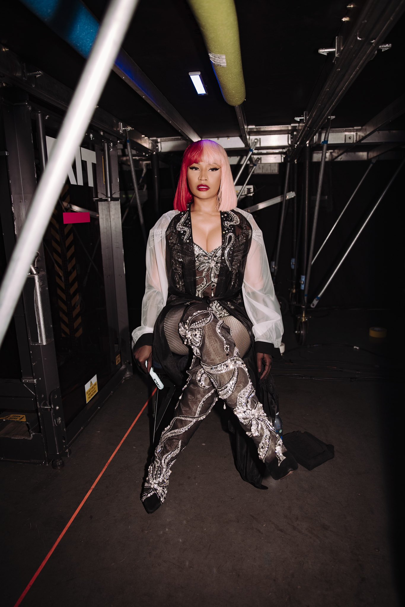 Hip Hop Community on X: "Nicki Minaj exposes Jay-Z's hatred for Drake and herself, which led him to snub Lil Wayne's Super Bowl aspirations. https://t.co/MECz30DKYg" / X