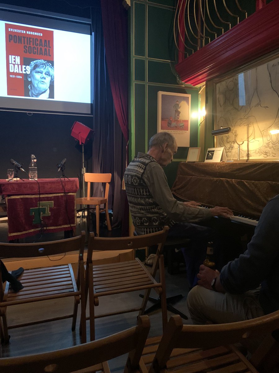 louise van zetten tweet media