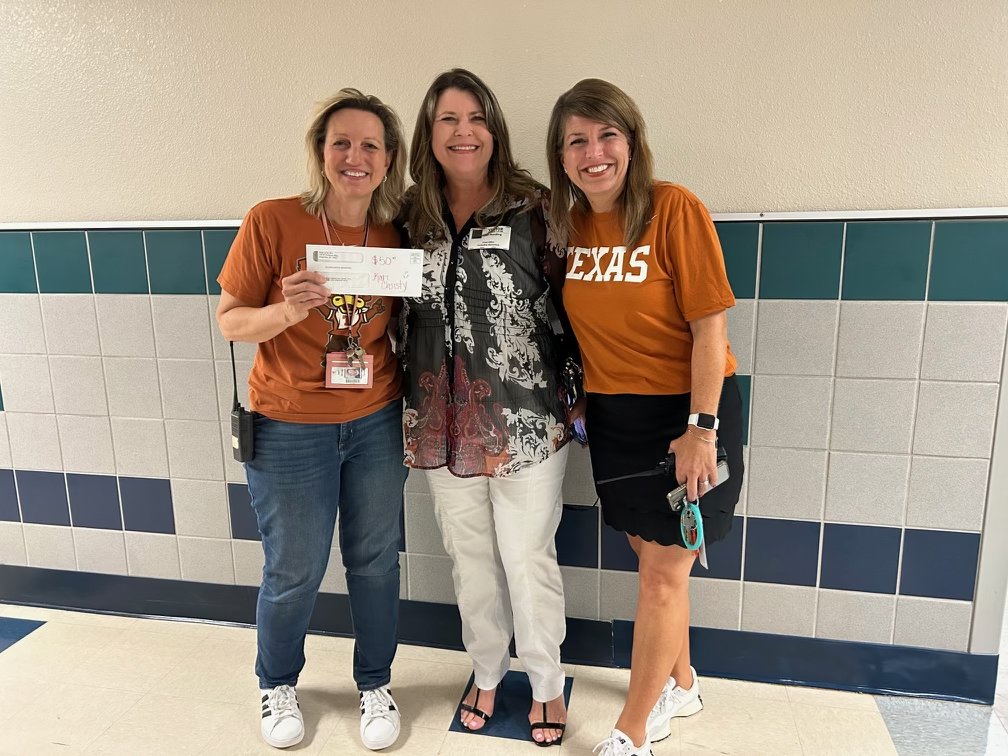 Grapevine-Colleyville Education Foundation (@gcedfoundation) on Twitter photo 🎉 Employee Giving Weekly Winners!
Did you know that each week, one lucky employee from each <a href="/GCISD/">Grapevine-Colleyville ISD</a> campus is randomly selected to receive a token of appreciation from our GCEF liaisons? Congratulations to <a href="/KariChristy/">Kari Christy</a> at
<a href="/TimberlineNews/">Timberline Elementary School</a>!
Details: gcedfoundation.org/educators/empl… 🎉 Employee Giving Weekly Winners!
Did you know that each week, one lucky employee from each <a href="/GCISD/">Grapevine-Colleyville ISD</a> campus is randomly selected to receive a token of appreciation from our GCEF liaisons? Congratulations to <a href="/KariChristy/">Kari Christy</a> at
<a href="/TimberlineNews/">Timberline Elementary School</a>!
Details: gcedfoundation.org/educators/empl…