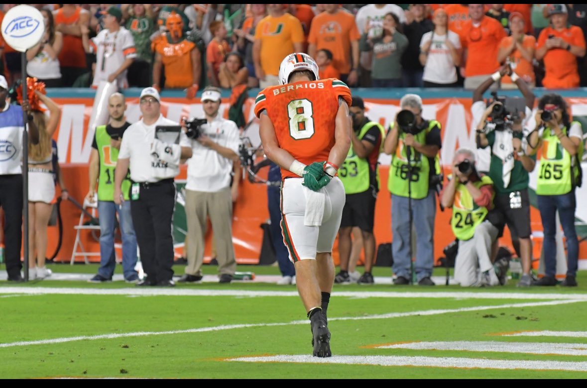 JDova15's tweet photo. @cheetah got his inspiration from his current teammate! @HNYNUT_BERRIOS #catholicsvsconvicts #MiamiDolphins #Canes #FinsUp @MiamiDolphins https://t.co/2JbeWxj4KP