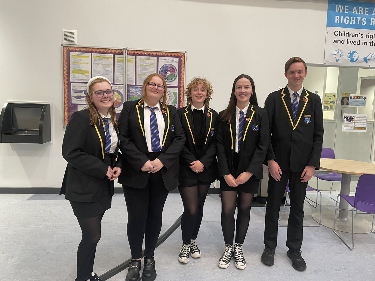 What a successful evening! Thank you to our Senior Prefects who volunteered to help out at tonight’s Study Skills Support for parents and students! We had such a wonderful evening and were so thankful for the help and support we received tonight! 
@LossieHigh @HTLossieHigh
