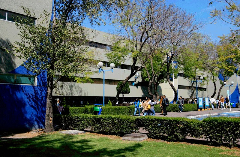 revistaetcetera's tweet photo. La UAM Xochimilco (@uamxoficial) disfrazó un reciente asalto dentro de sus instalaciones como un “acontecimiento entre alumnos”.
https://t.co/P7uwgdAL59 https://t.co/0YEtzElH5Y
