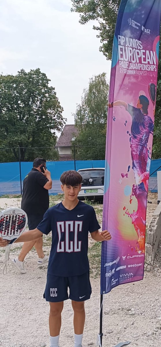 👉 Nuestro vecino Mario Brocal Avilés ha estado muy ocupado llevando el nombre de Los Alcázares por distintos puntos del país y del continente europeo.