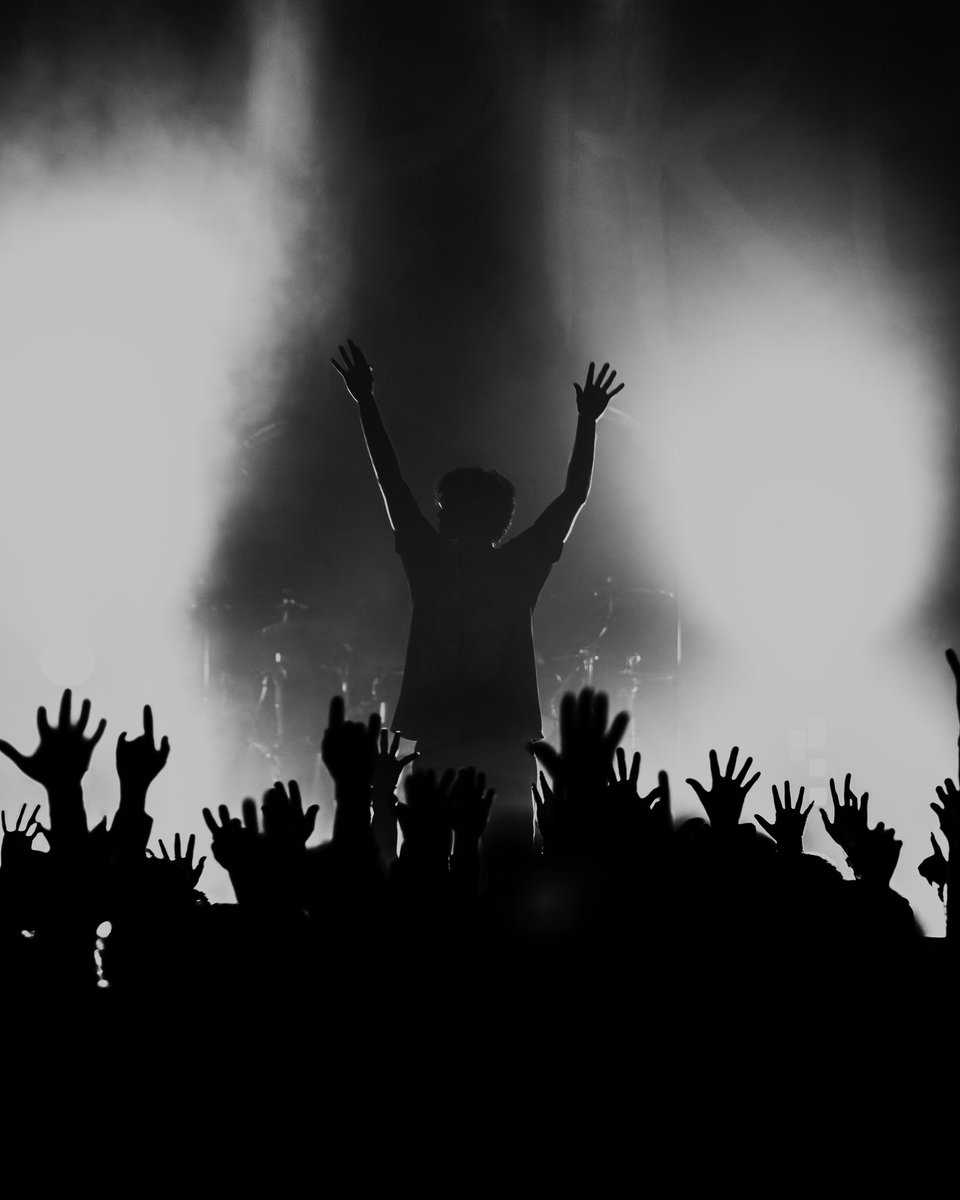 Crown The Empire (@crowntheempire) on Twitter photo Mexico - Due to unforeseen circumstances we are not able to make We Missed Ourselves Festival next month. Apologies to our fans attending, but fortunately our friends in <a href="/blessthefall/">blessthefall</a> are stepping in. We look forward to returning to Mexico City very soon. Love you all. Mexico - Due to unforeseen circumstances we are not able to make We Missed Ourselves Festival next month. Apologies to our fans attending, but fortunately our friends in <a href="/blessthefall/">blessthefall</a> are stepping in. We look forward to returning to Mexico City very soon. Love you all.