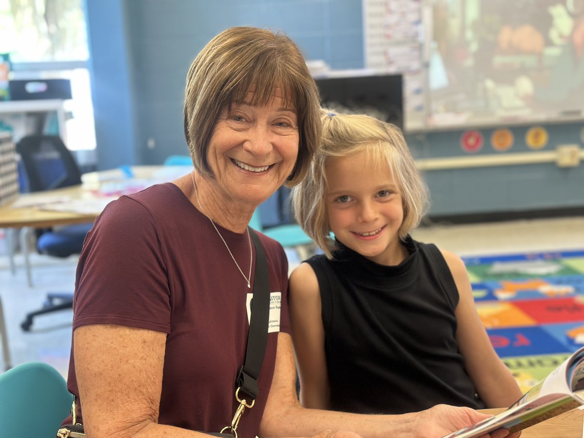 Brown Deer Schools (@browndeersd) on Twitter photo HAPPY GRANDPARENTS WEEK 💛
Today we kicked off grandparents week with our 1st graders! Grandparents were able to read stories with their grandchild's class and enjoy snacks and refreshments afterwards. 🙂 Email BDE.PTC@gmail.com for your child's date and time later this week! HAPPY GRANDPARENTS WEEK 💛
Today we kicked off grandparents week with our 1st graders! Grandparents were able to read stories with their grandchild's class and enjoy snacks and refreshments afterwards. 🙂 Email BDE.PTC@gmail.com for your child's date and time later this week!