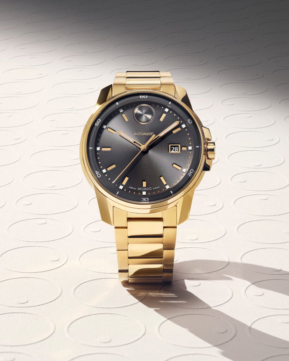 Turn every second into a statement. #MovadoIcons

Featuring: Bold Verso