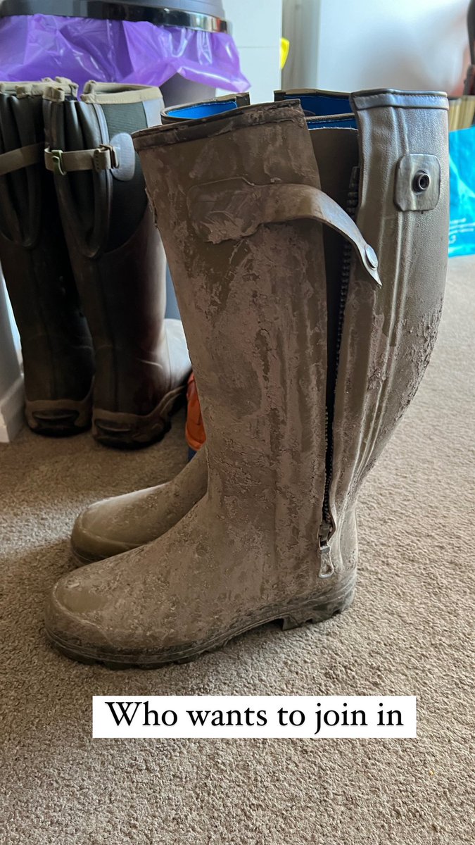 ChunkyWellies's tweet image. Anyone else wanting to sink there wellies into the mud