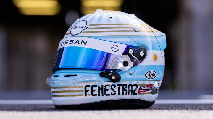 lulistone12's tweet photo. En agosto, Nissan le había dicho a Sacha Fenestraz que no se preocupe, que se quedaba en el equipo.

La semana pasada se enteró por redes, al igual que nosotros, que se había quedado sin asiento.

Hay que apoyar a nuestro representante argentino en FE! Usen el ht #SachaEnFormulaE https://t.co/tRDKiU1ClZ