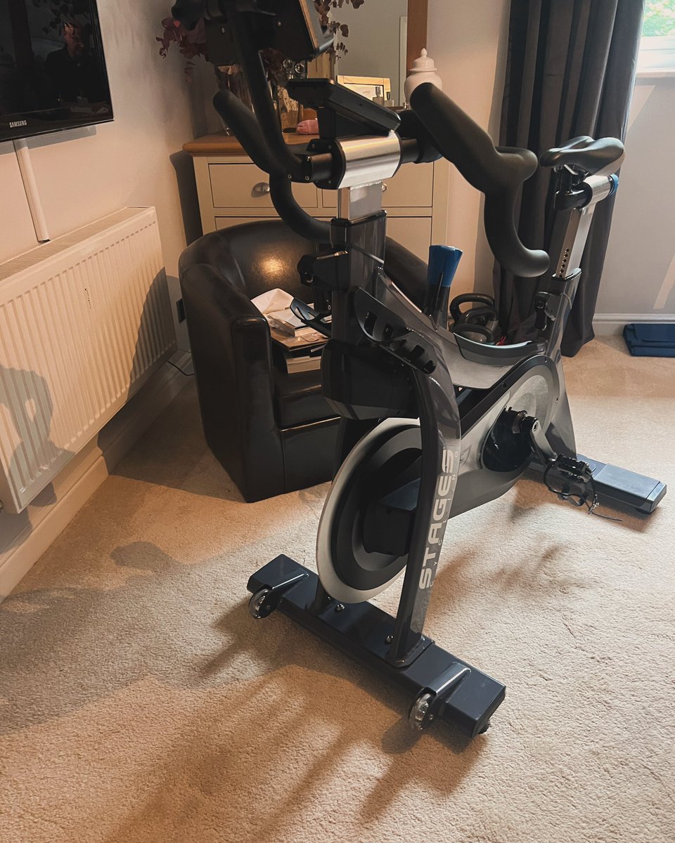 venningride's tweet photo. FITNESS AT HOME | JUST GOT MUCH EASIER

We’ve made it easy and affordable to rent a top-quality exercise bike, by choosing the STAGES SC3 to hire across the UK.  
 
Customers continually award it five stars.

Find out more 🚴🚴🚴👉 https://t.co/HQ6ugMq9H9 https://t.co/GfgjR6rgNa