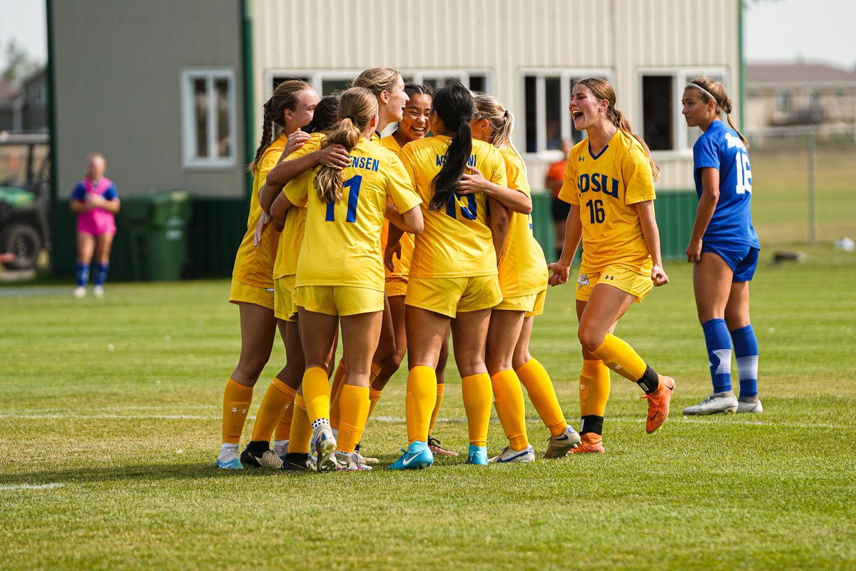 Great turnout by Jackrabbit Nation yesterday! 

Can’t wait to be back at Fishback Thursday evening ⏳ #GoJacks 🐰