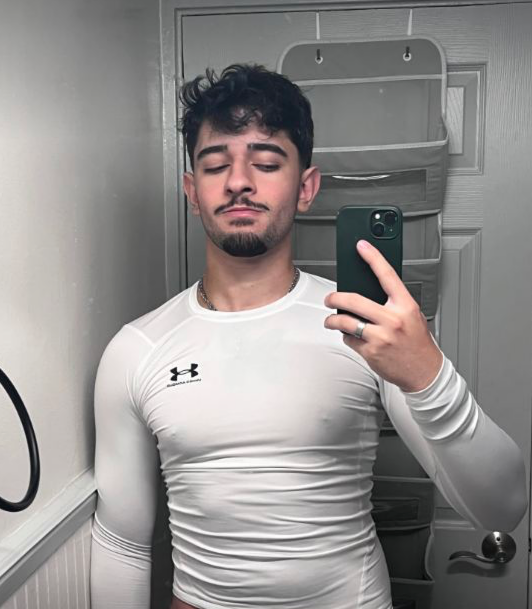 AndrewTwunk tweet media