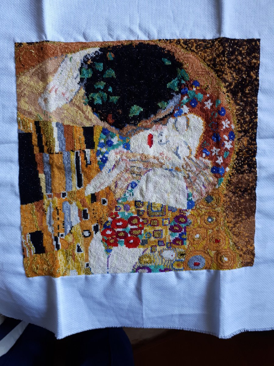 Klimt's The Kiss