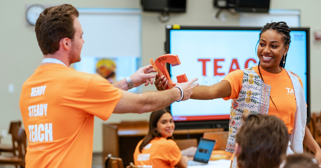 Schwartz Media PR tweet media