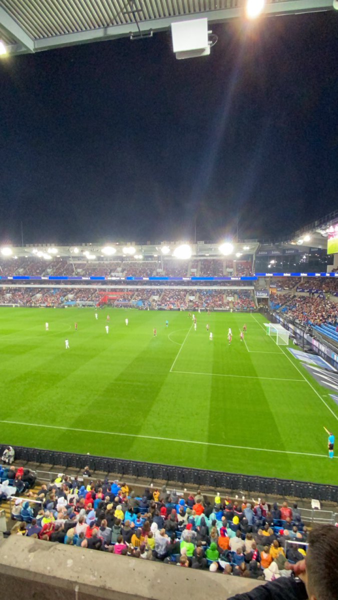 God kok på Ullevaal idag! For en følelse det må være for Horn Myhre å score i Ullevaal-debuten! Nye muligheter i andre omgang! Sindre🔜?