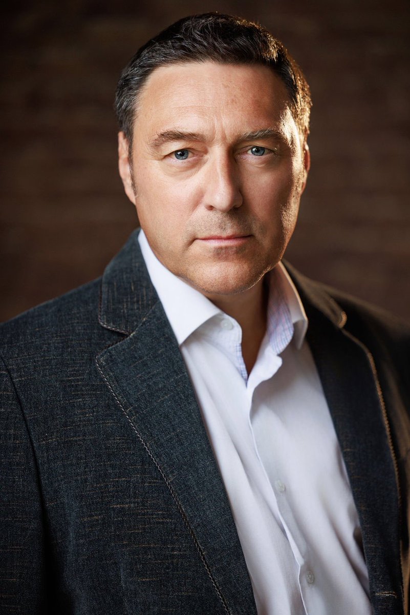 app.spotlight.com/1691-0169-5426
imdb.com/name/nm6199382…