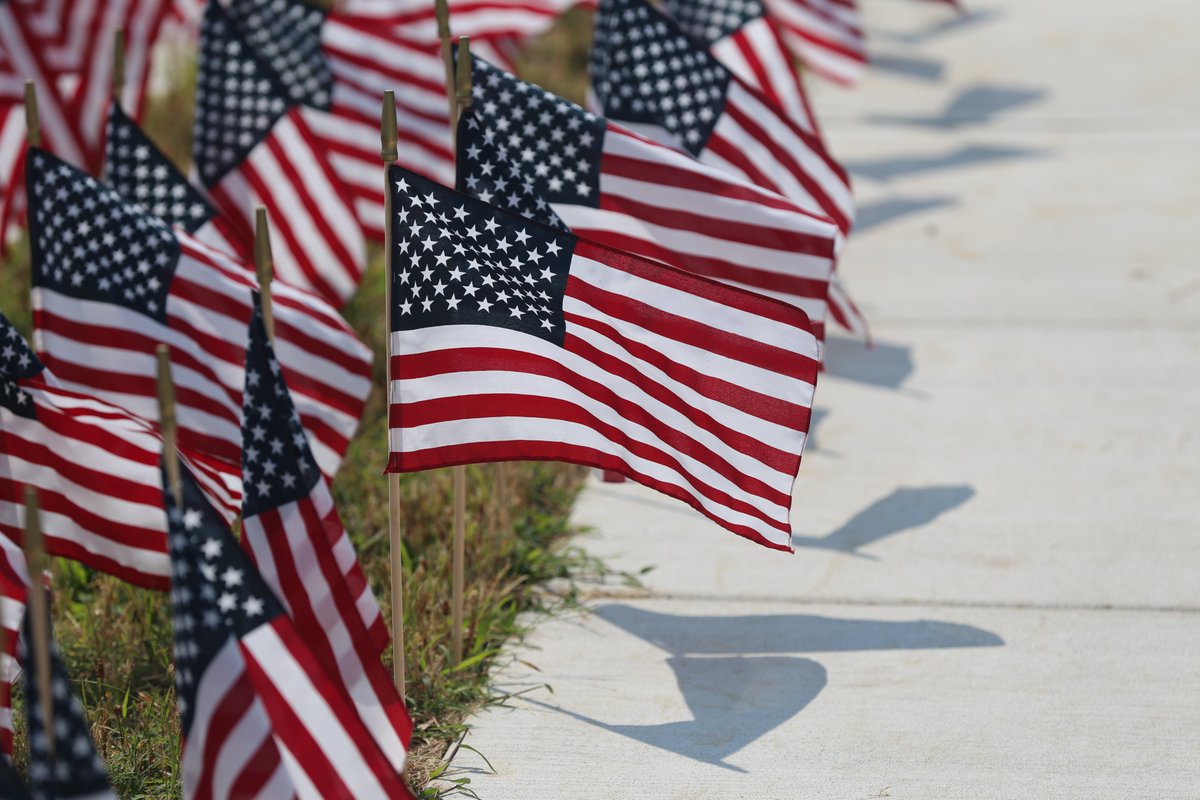 HanoverSchools's tweet image. NEVER FORGET! Cadets in the Mechanicsville HS NJROTC program are once again honoring the victims of the September 11, 2001 terrorist attacks by placing 2,977 U.S. flags in front of the school. We will never forget.

#InspireEmpowerLead #HanoverStrong #ATraditionOfExcellence