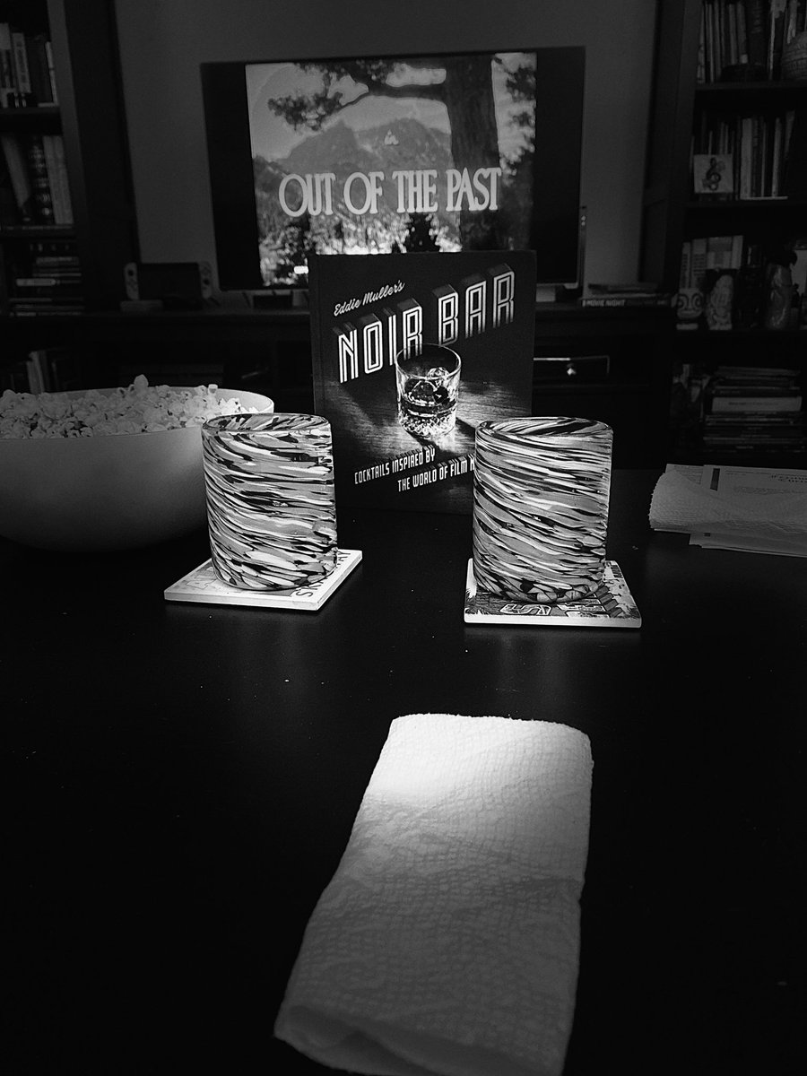 TweetTylerFish's tweet photo. Thanks @EddieMuller. @ErinLFish and I had the suggested Paloma in glasses frim Mexico for OUT OF THE PAST on @tcm @noiralley Then we moved on to bourbon &amp; listened to American Music.  No martinis, though, ‘cause y’know, 🍸 😵  Such a good film.  #noiralley #filmnoir #tcm #noirbar https://t.co/n90oGyrkFb