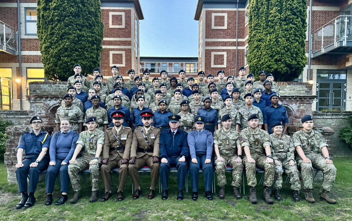 Royal Russell CCF on our first parade night for 2024/25. Next week 64 recruits in year 9 will join us at the start of their CCF career! <a href="/ArmyCadetsUK/">Army Cadets UK</a> <a href="/aircadets/">RAF Air Cadets</a> <a href="/Official_REME/">REME</a>