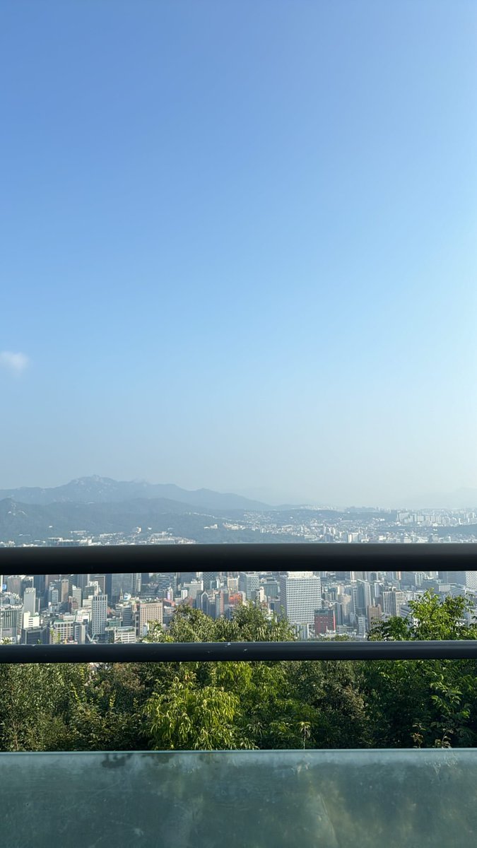 Ryeoun 려운 tweet media