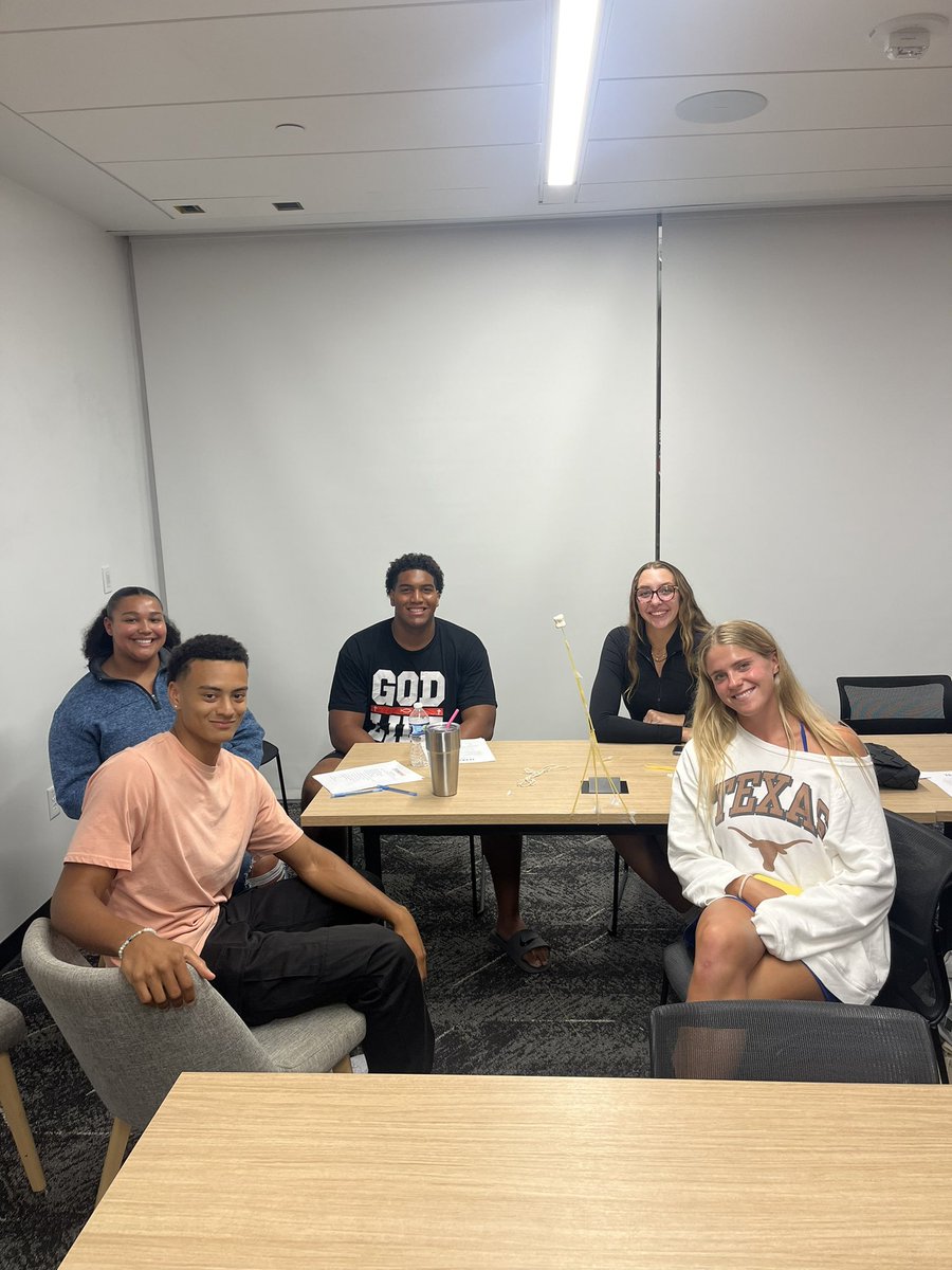 TexasSAAC's tweet image. First SAAC meeting of the school year! Excited to see what this group will accomplish. And a big congrats to the winners of the Marshmallow challenge!