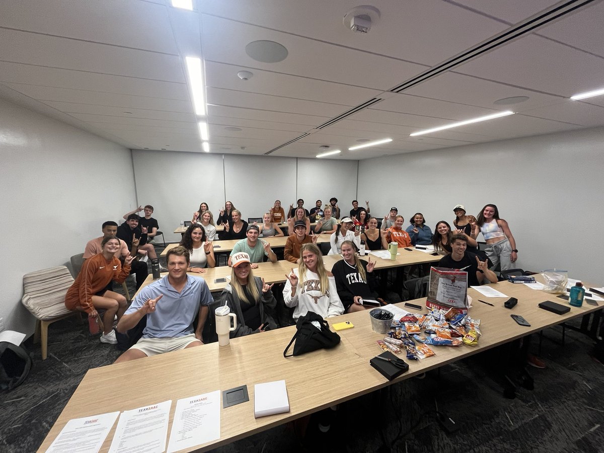 TexasSAAC's tweet image. First SAAC meeting of the school year! Excited to see what this group will accomplish. And a big congrats to the winners of the Marshmallow challenge!